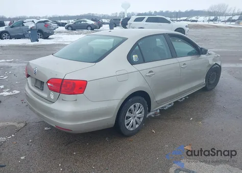 2013 Volkswagen Jetta 2.0L S from USA, damaged, VIN 3VW2K7AJXDM204825